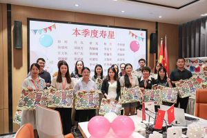“月”来越Happy——德信体育app_德信·体育（DexinSports）官方网站
集团第三季度员工生日会遇上中秋